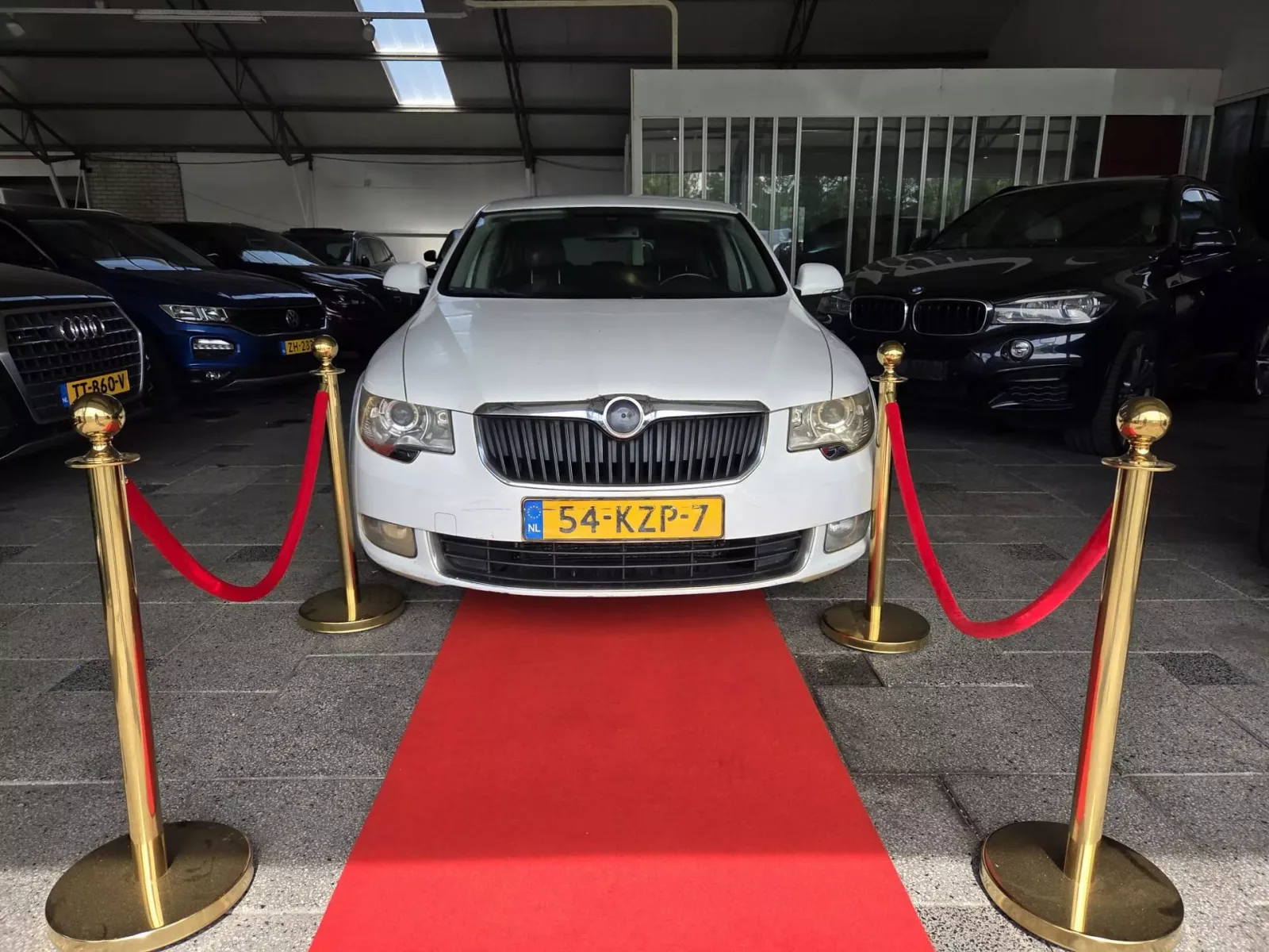 Škoda Superb (2010) — foto 1