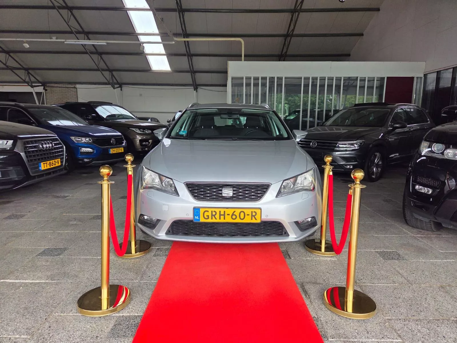 SEAT Leon (2015) — foto 1