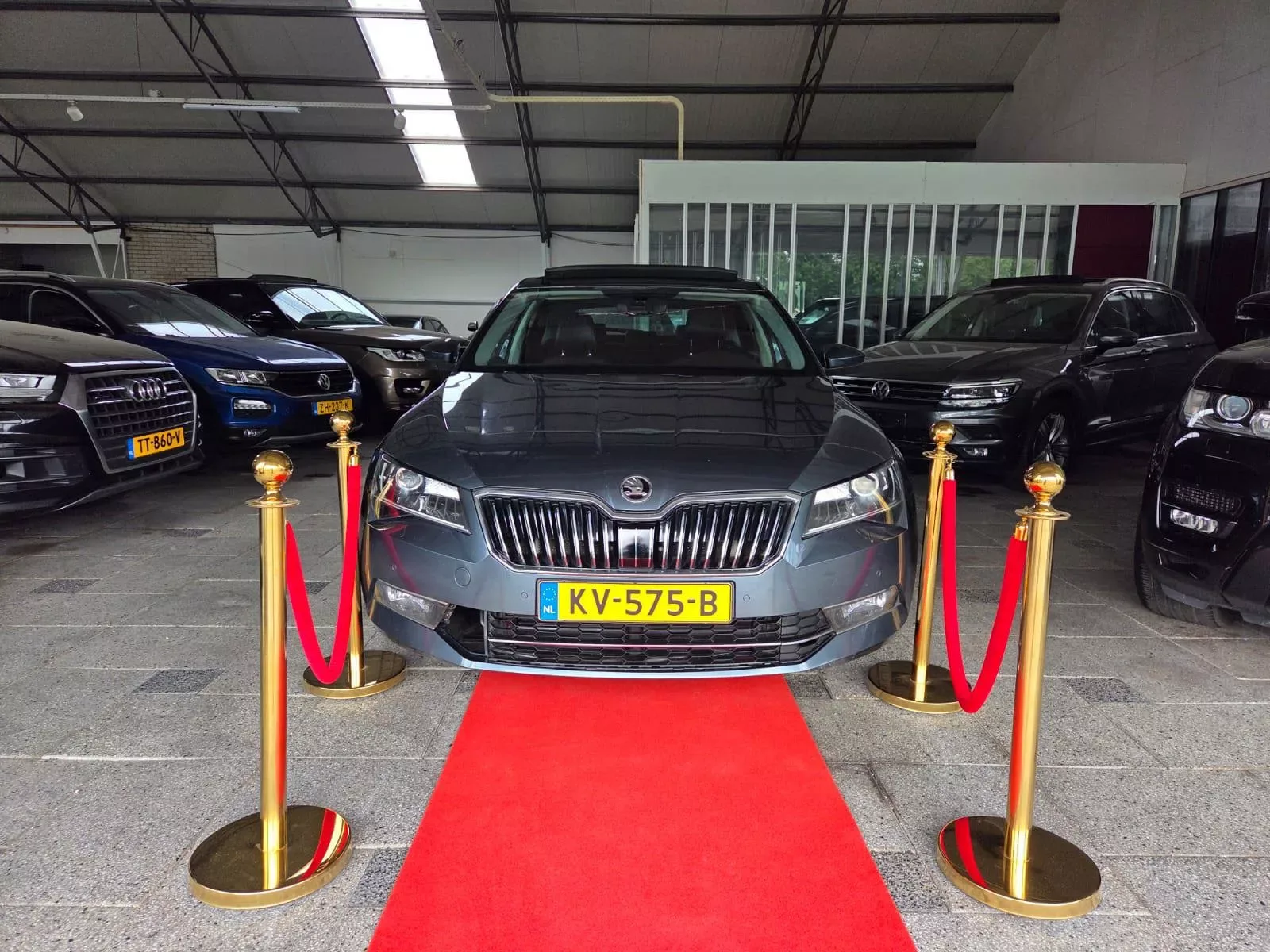 Škoda Superb (2017) — foto 1