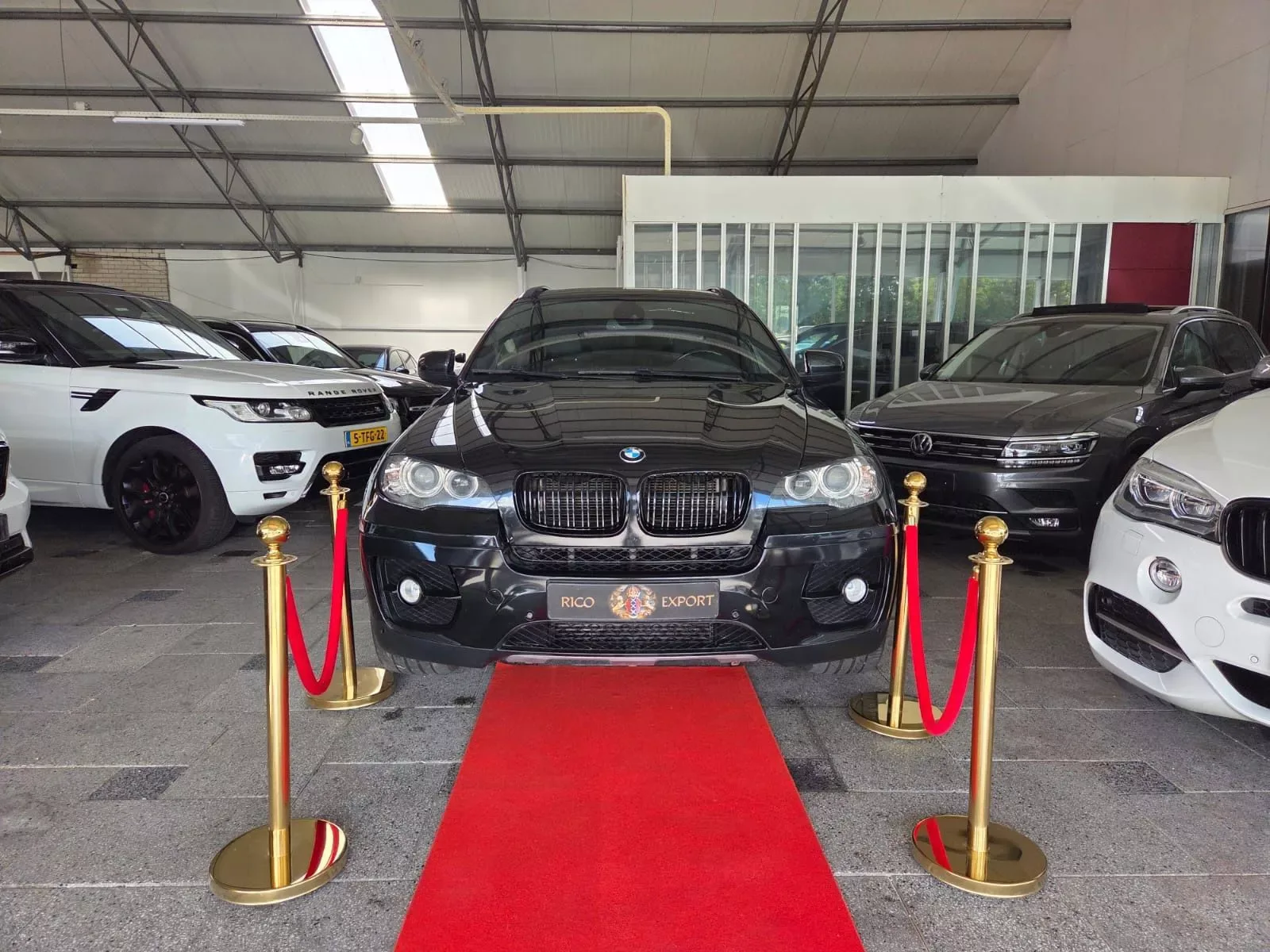 BMW X6 (2012) — foto 1