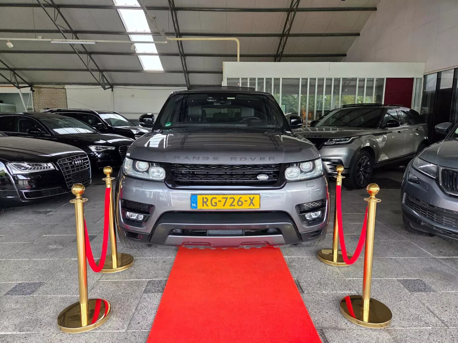 Land Rover Range Rover Sport (2016) — foto 1