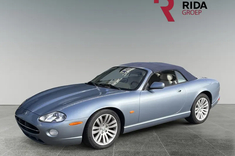 Jaguar XK (2005)