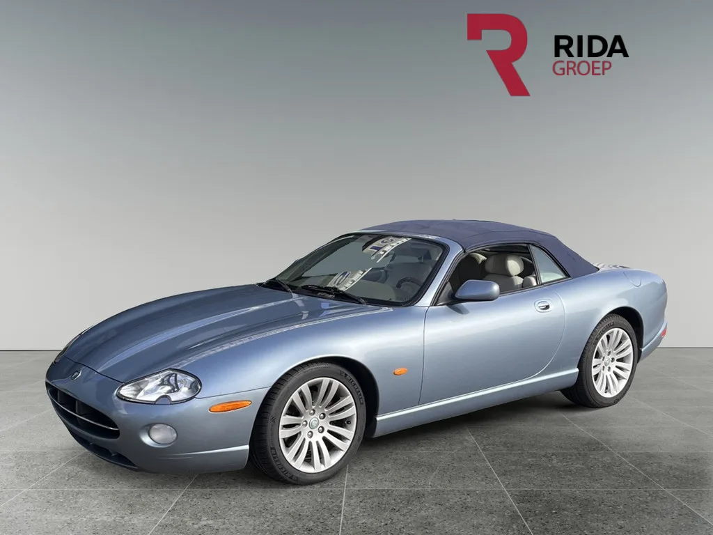 Jaguar XK (2005) — foto 1