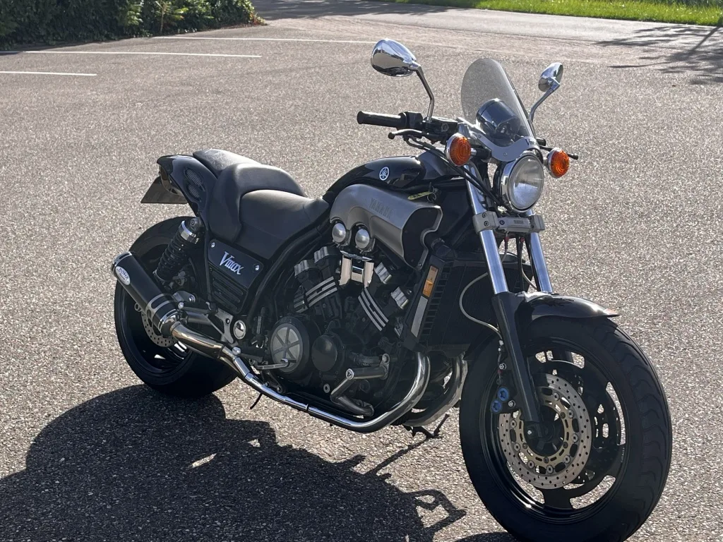 Yamaha VMX 1200 (1991) — foto 1