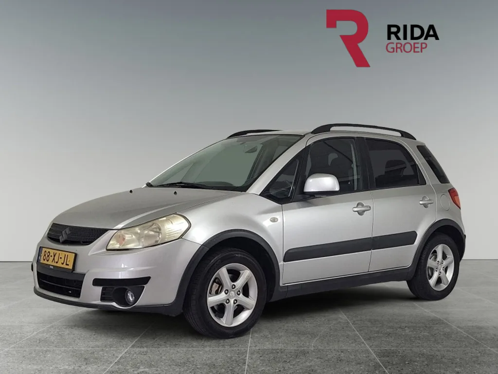 Suzuki SX4 (2007) — foto 1