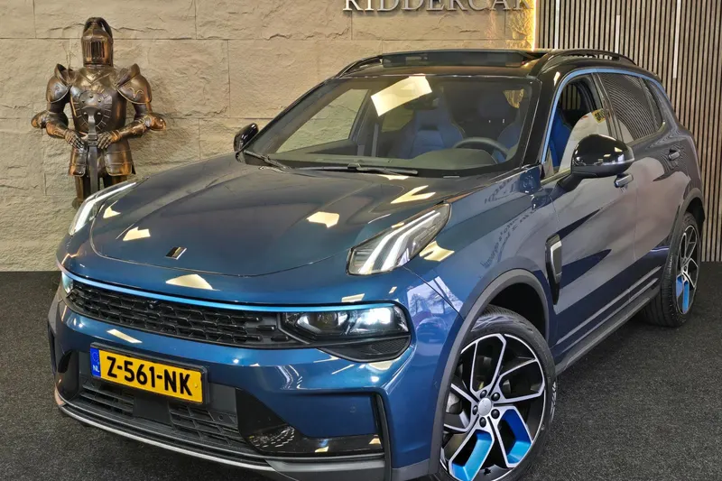 Lynk & Co 01 (2024)