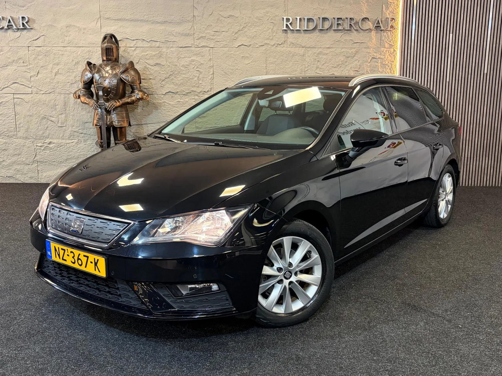SEAT Leon (2017) — foto 1