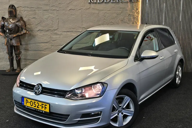 Volkswagen Golf (2017)