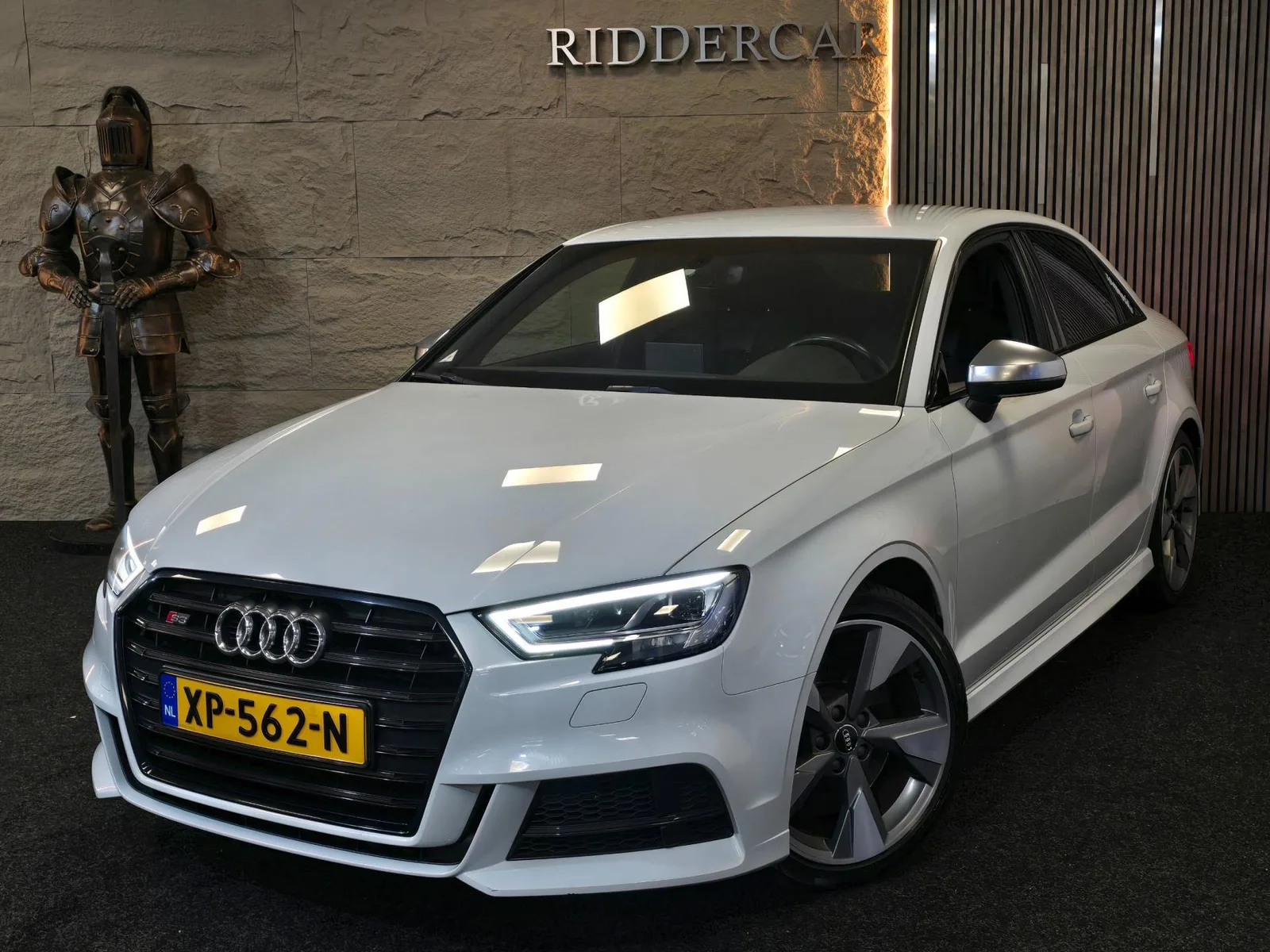 Audi S3 (2017) — foto 1