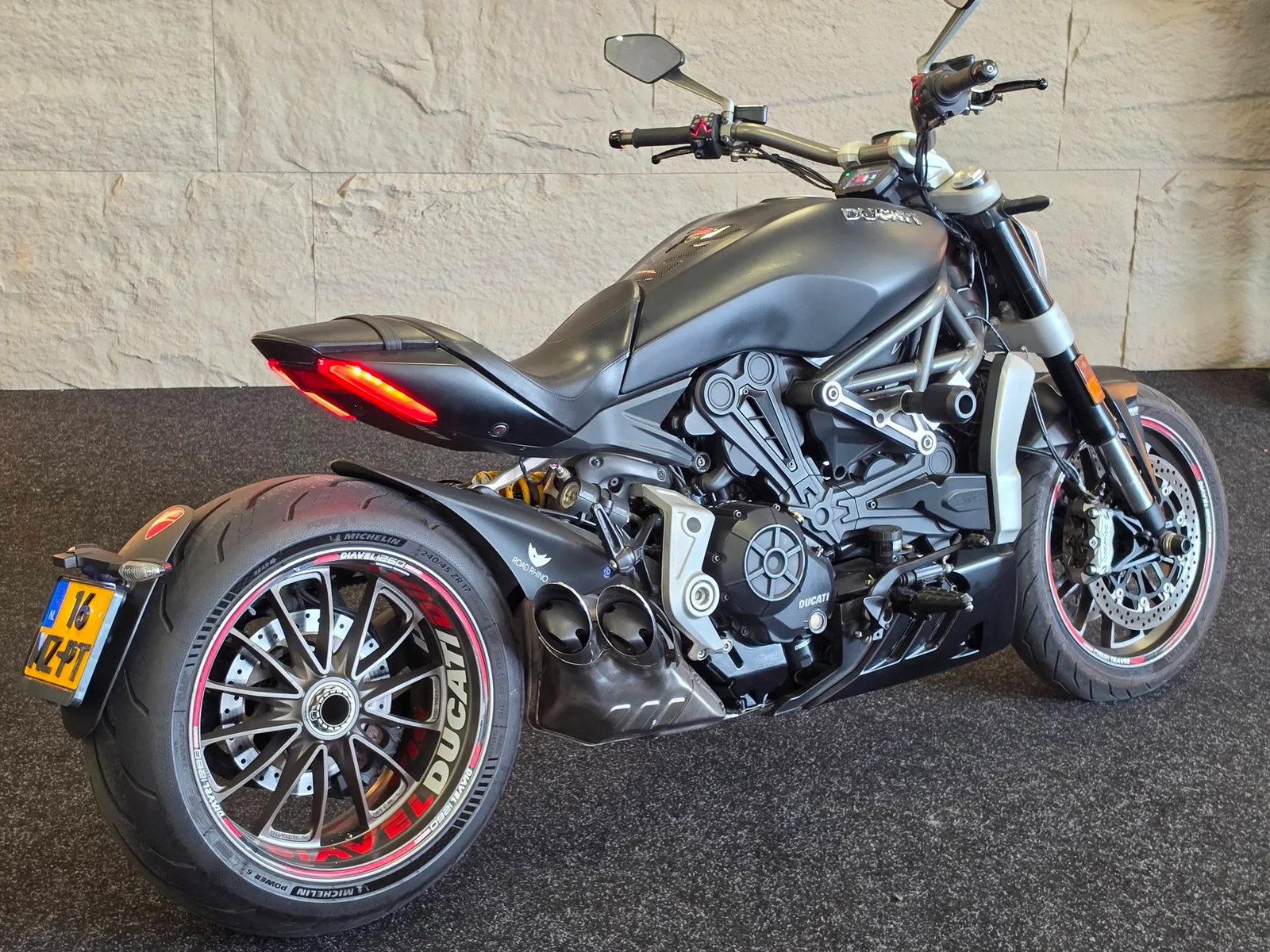 Ducati Xdiavel (2018) — foto 1