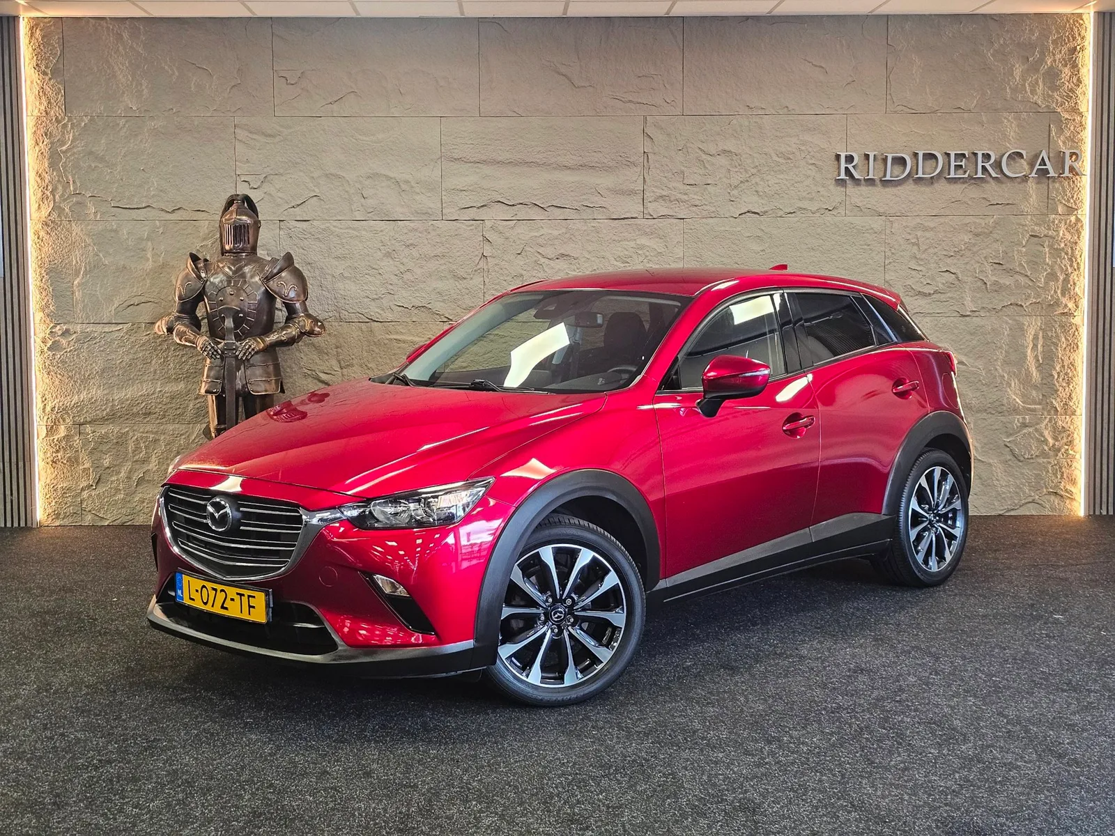 Mazda CX-3 (2021) — foto 1