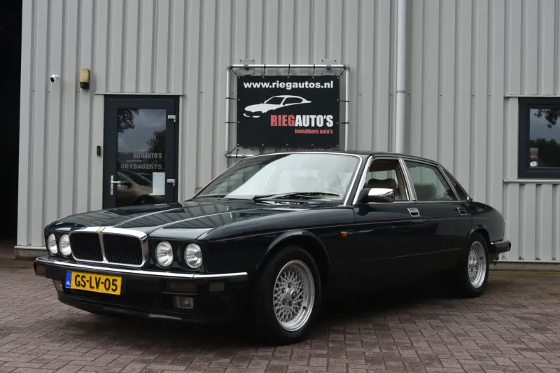 Jaguar XJ (1993)