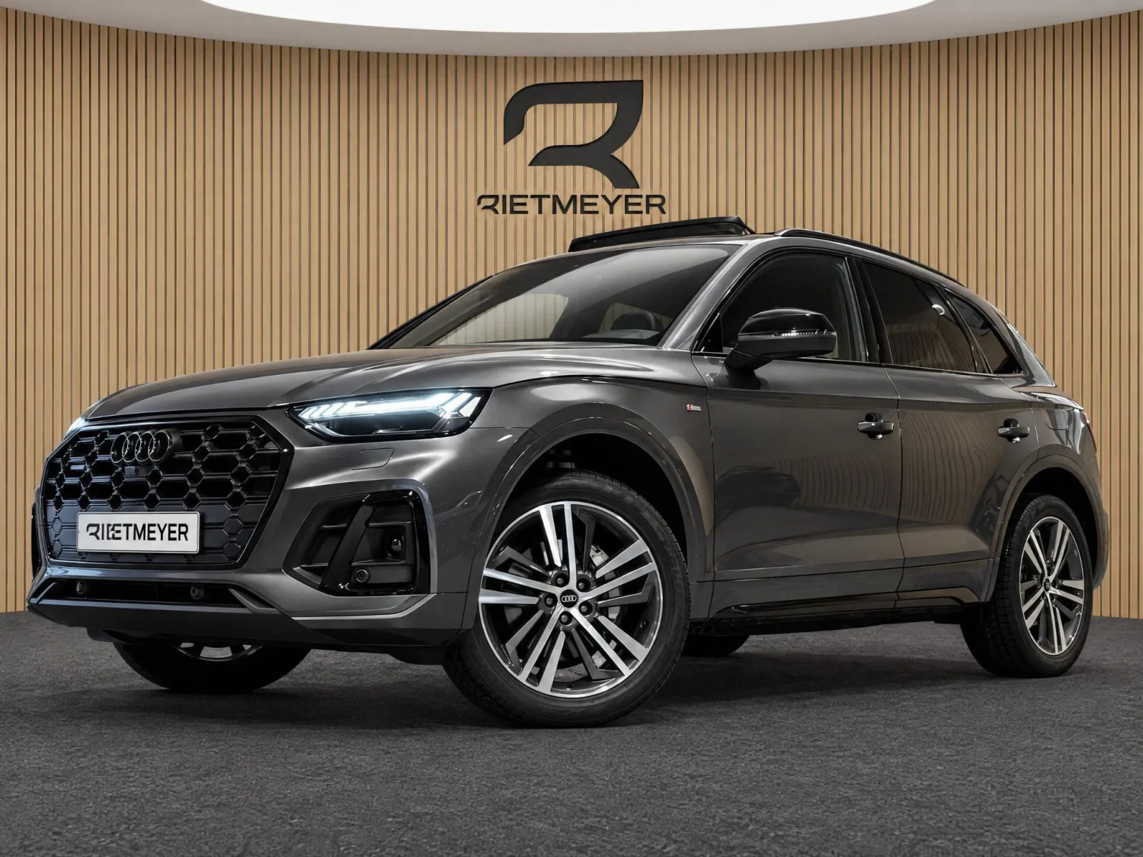 Audi Q5 (2024) — foto 1