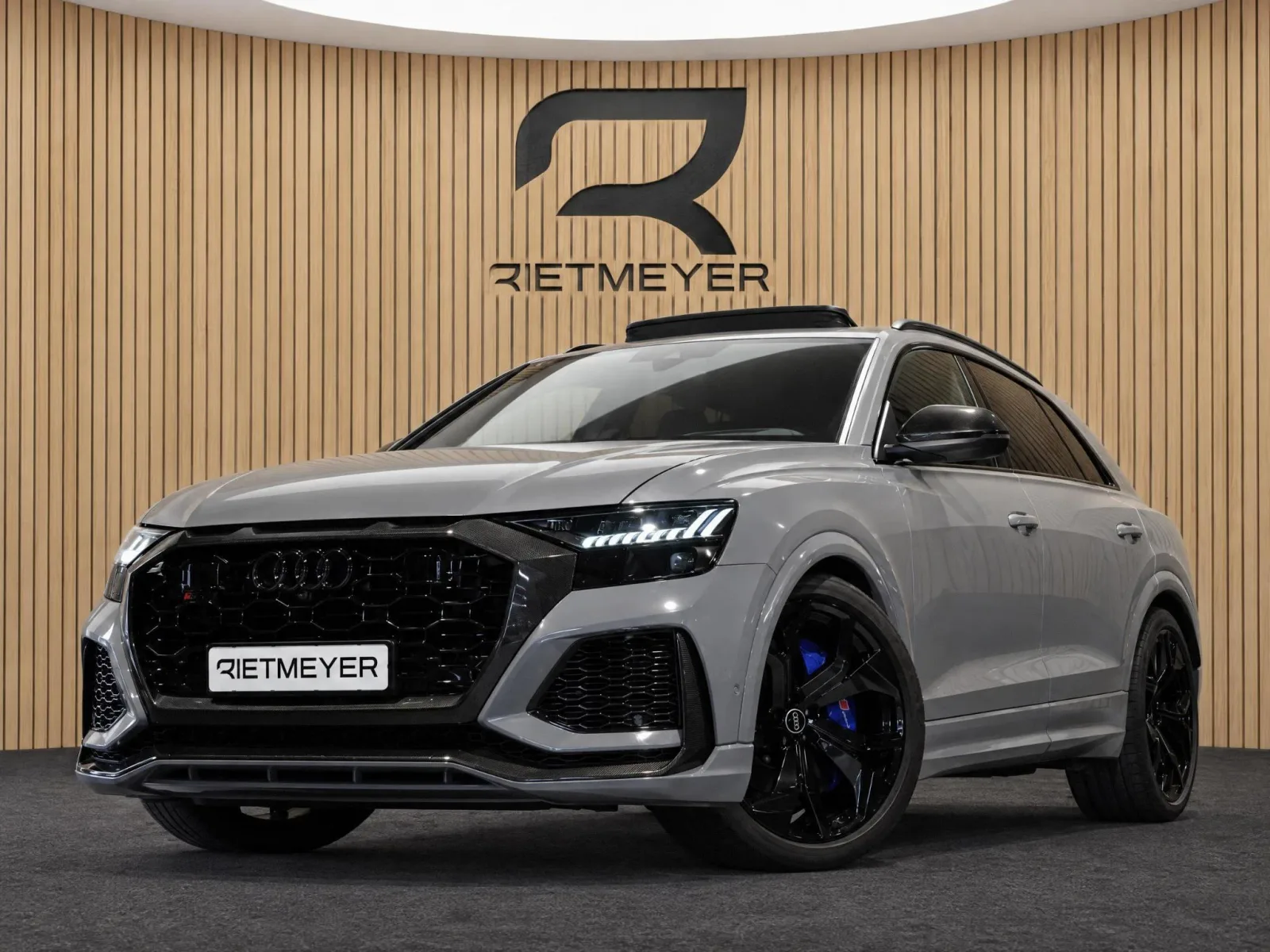 Audi Q8 (2023) — foto 1