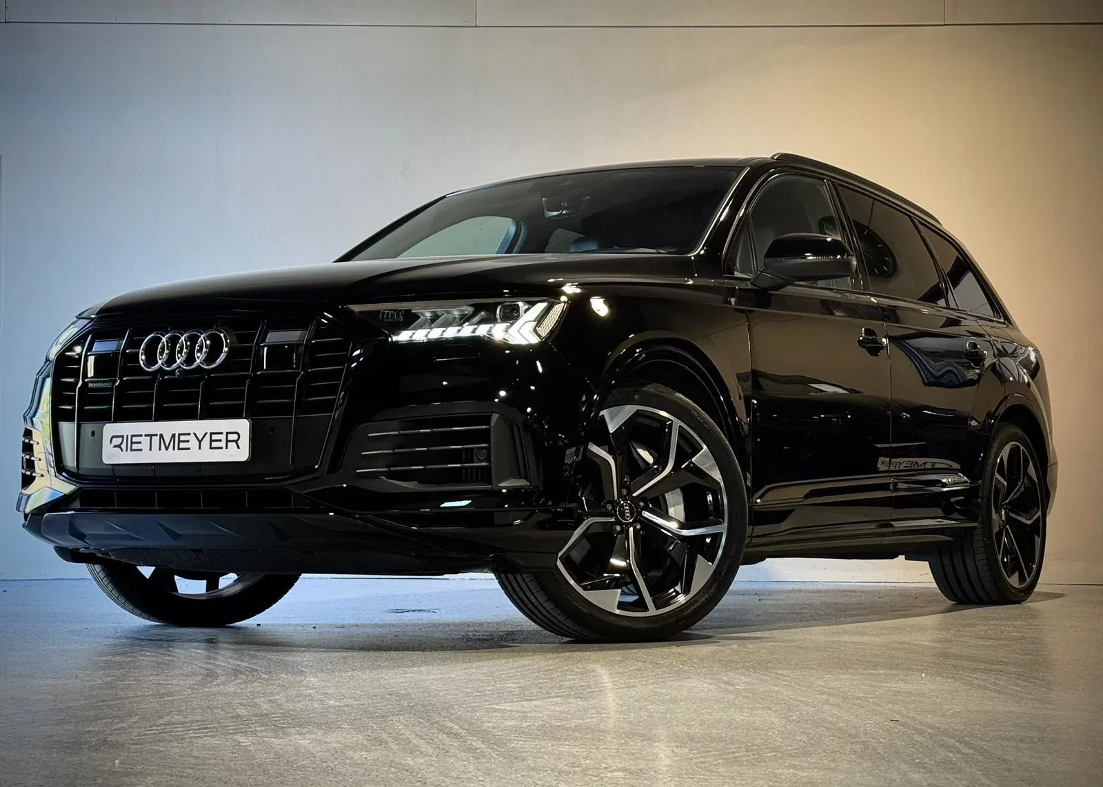 Audi Q7 (2021) — foto 1