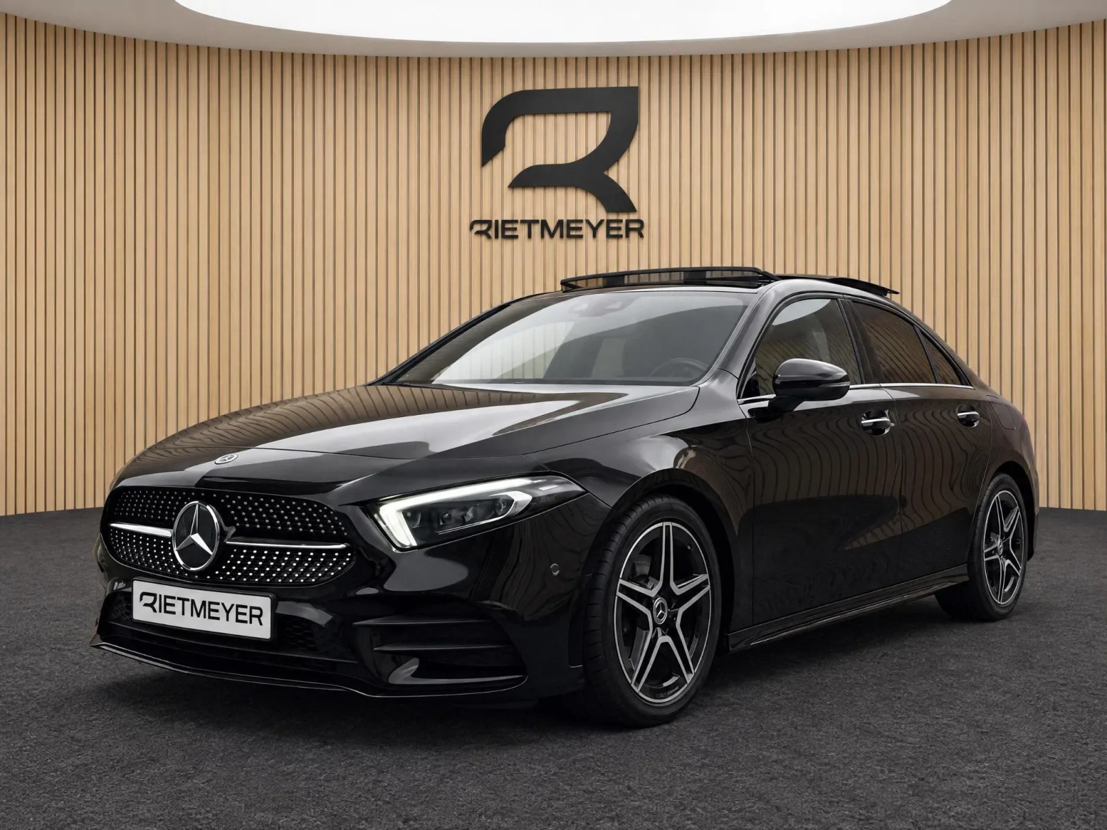 Mercedes-Benz A-Klasse (2021) — foto 1