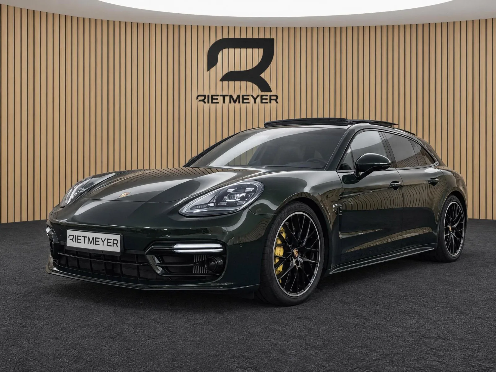 Porsche Panamera (2022) — foto 1