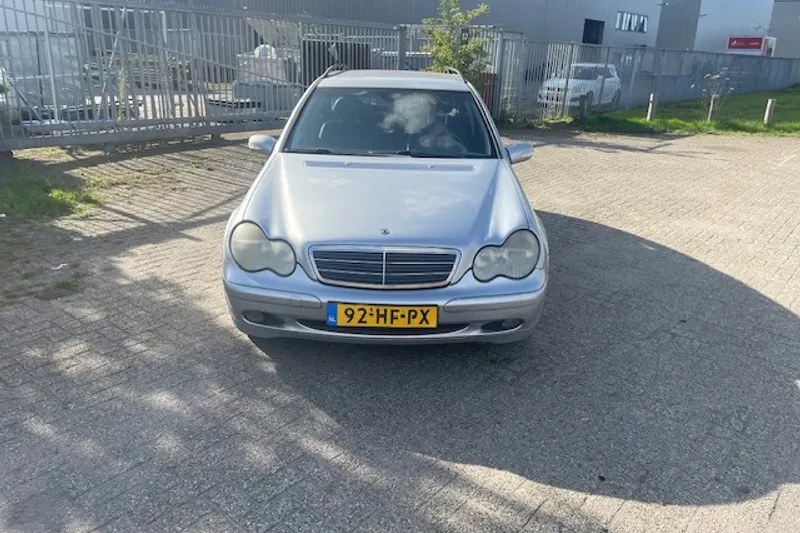 Mercedes-Benz C-Klasse (2001)