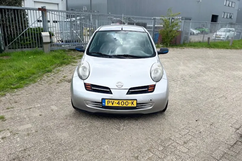 Nissan Micra (2004)