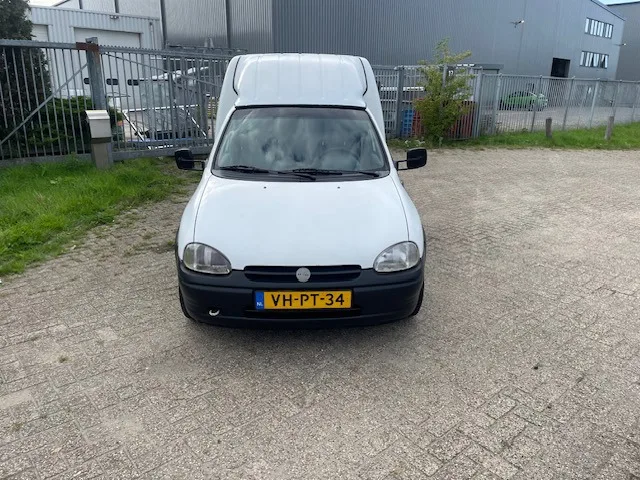 Opel Combo (1996) — foto 1
