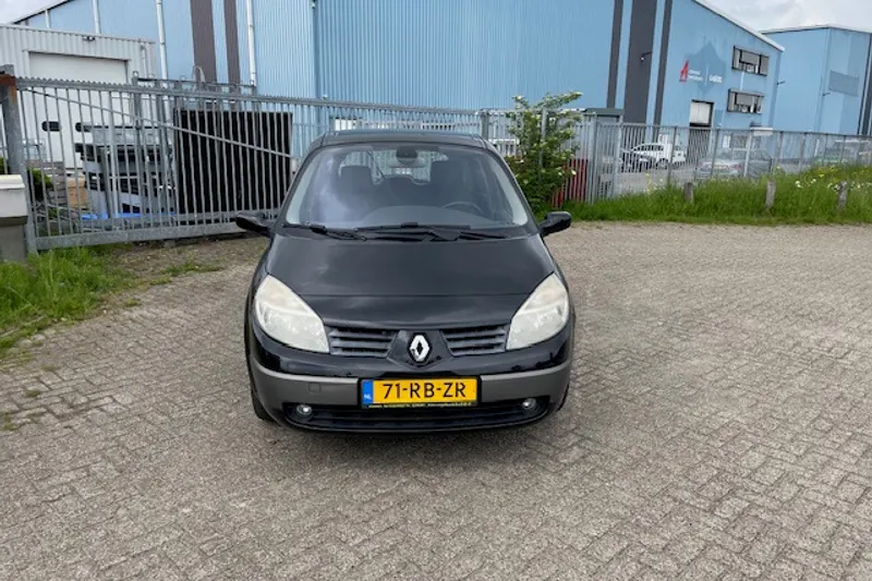 Renault Scénic (2005)