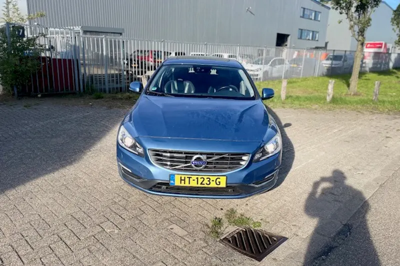 Volvo V60 (2015)
