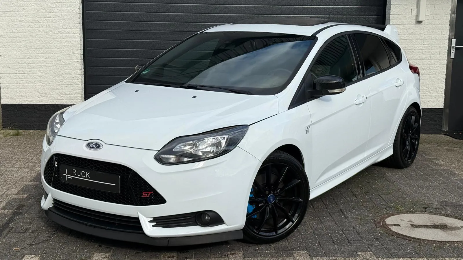 Ford Focus (2013) — foto 1
