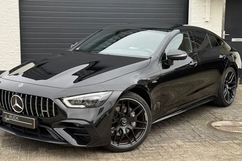 Mercedes-Benz AMG GT (2022)