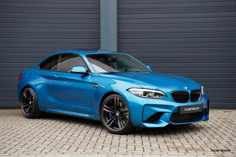 BMW M2 (2017)