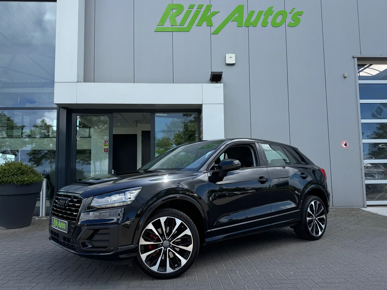 Audi Q2 (2018) — foto 1