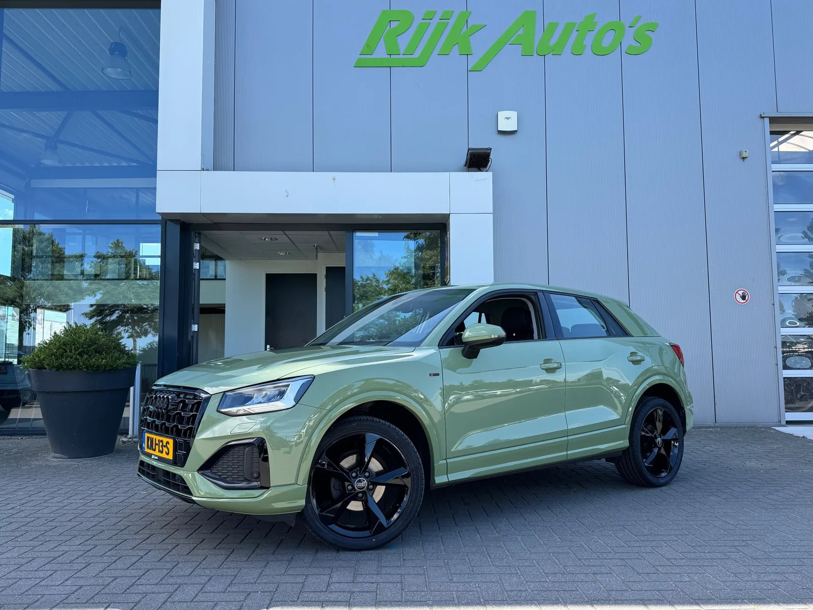 Audi Q2 (2021) — foto 1