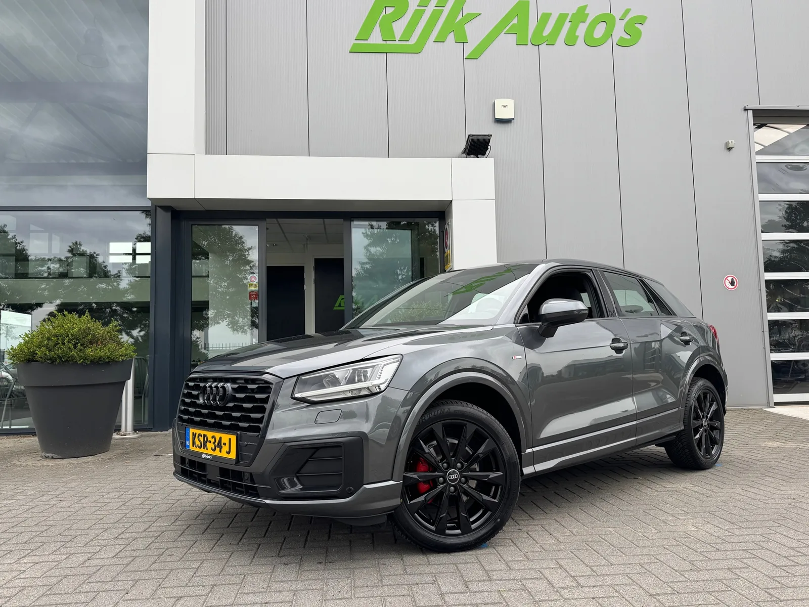 Audi Q2 (2019) — foto 1
