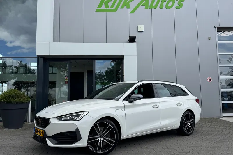 CUPRA Leon Sportstourer (2023)