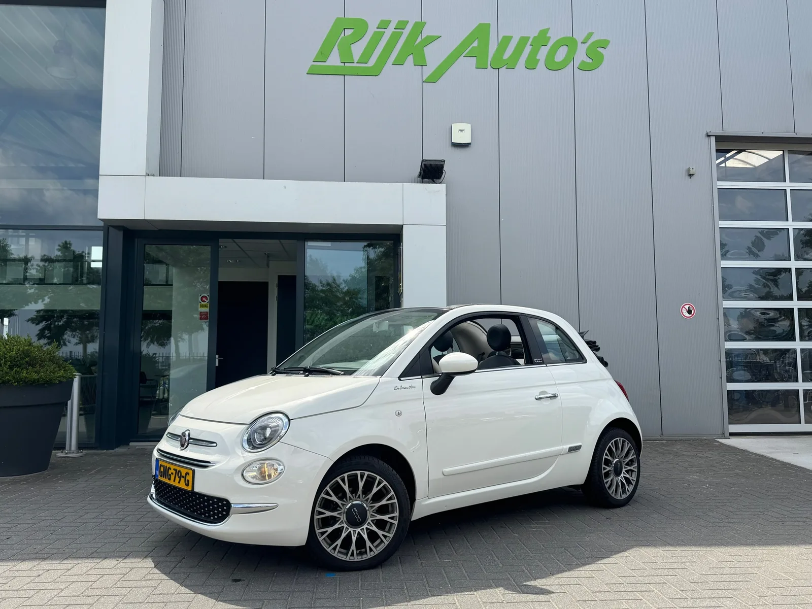 Fiat 500C (2022) — foto 1
