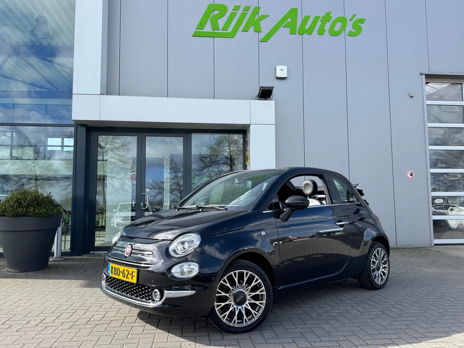 Fiat 500C (2020) — foto 1