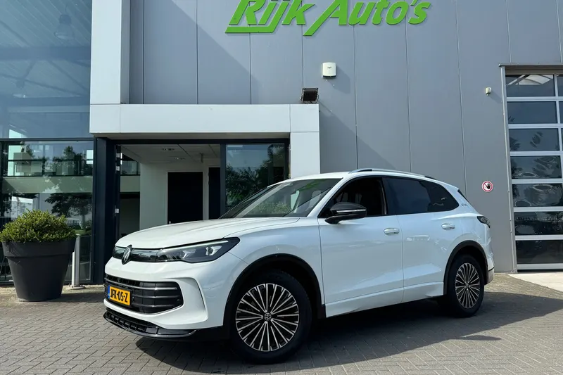 Volkswagen Tiguan (2025)