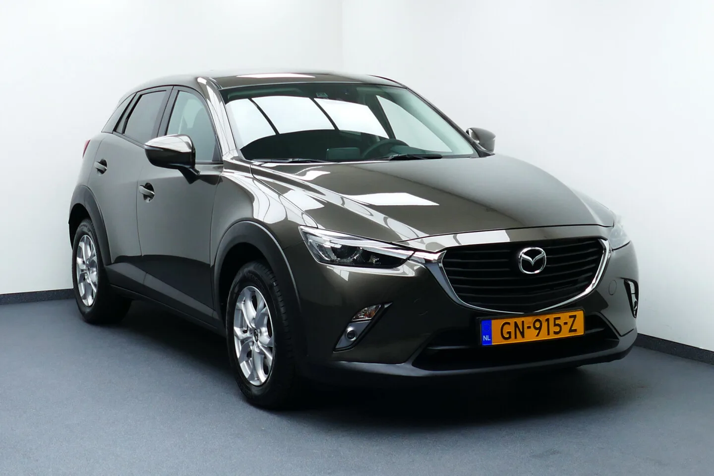 Mazda CX-3 (2015) — foto 1