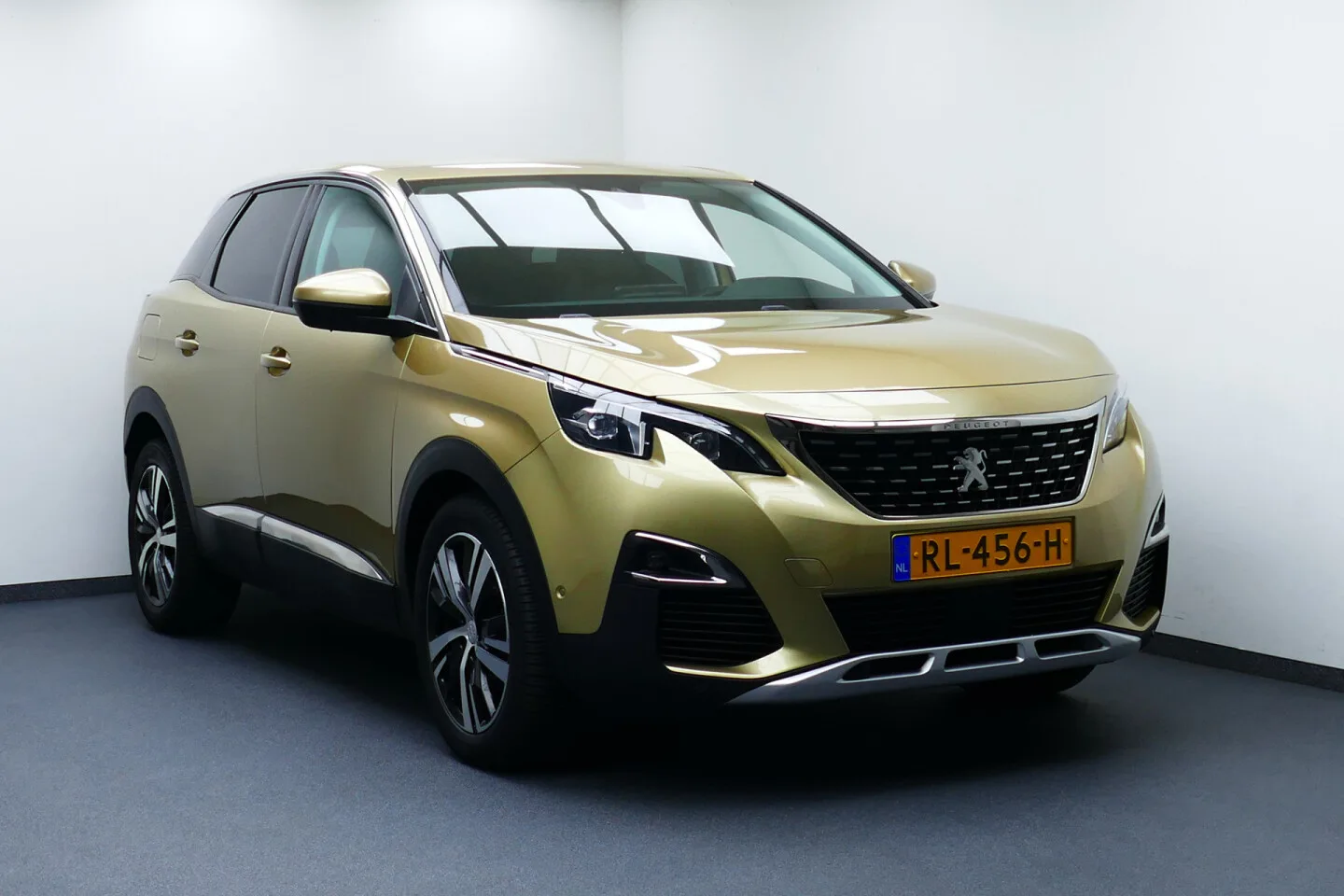 Peugeot 3008 (2018) — foto 1