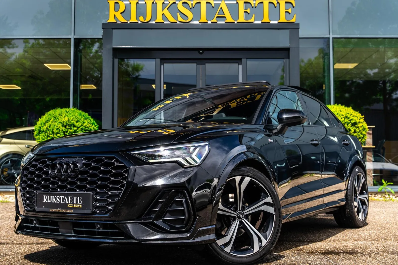 Audi Q3 (2020) — foto 1