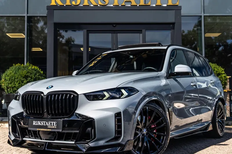 BMW X5 (2025)