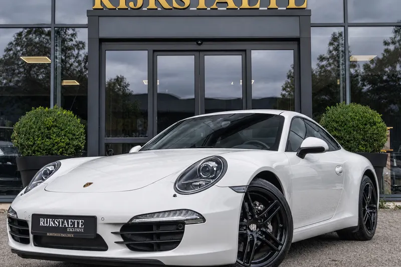 Porsche 911 (2012)