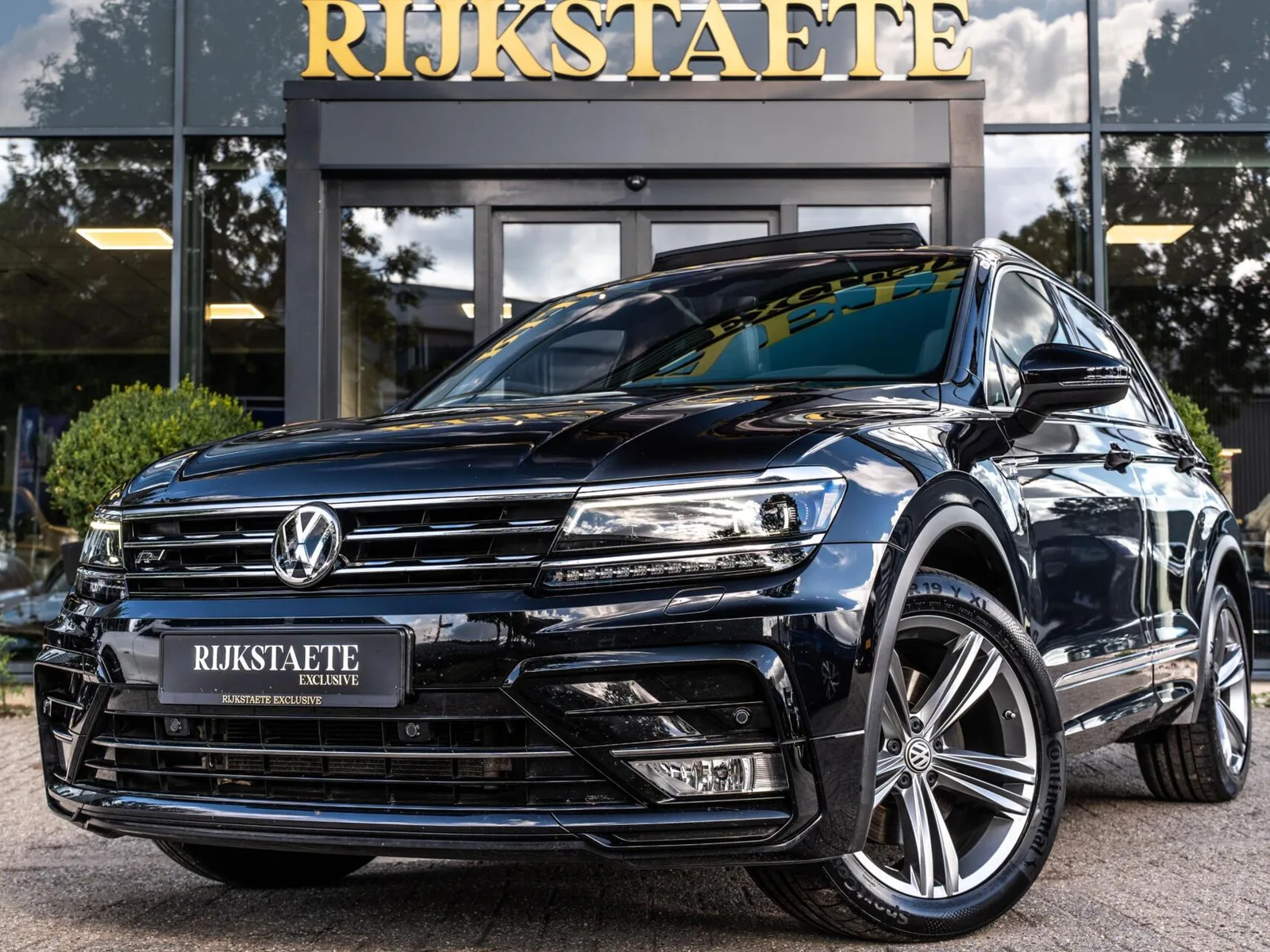 Volkswagen Tiguan (2017) — foto 1
