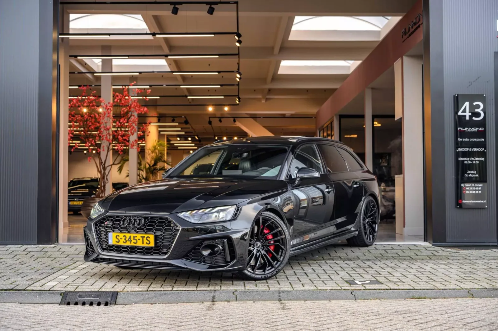 Audi A4 (2021) — foto 1