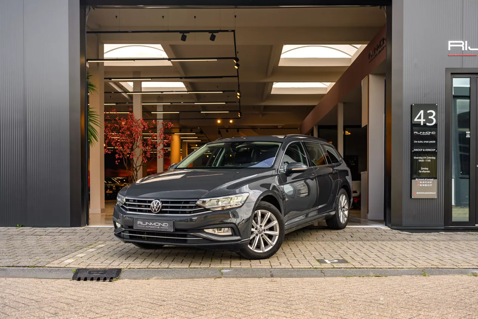 Volkswagen Passat (2020) — foto 1