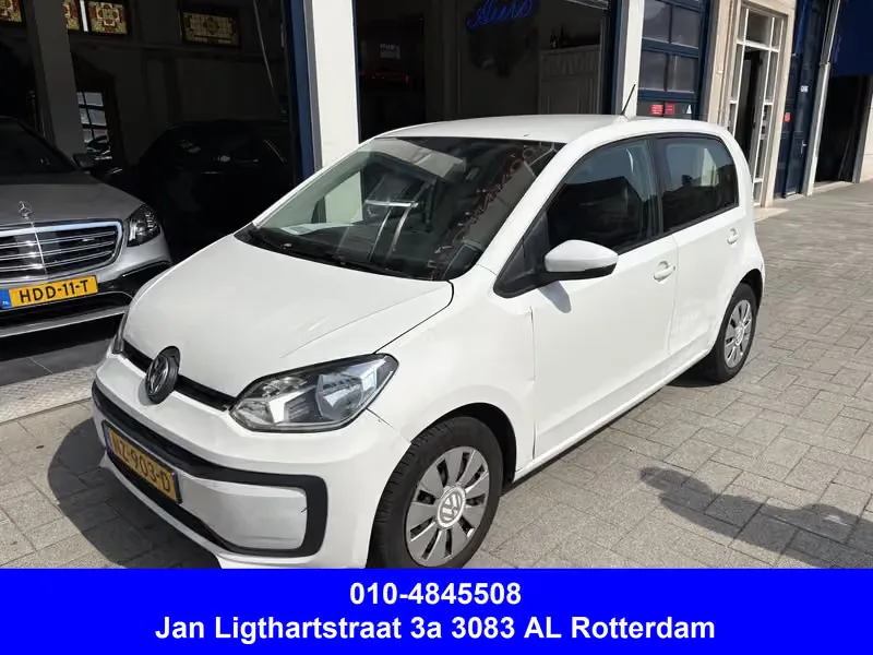 Volkswagen Up! (2017) — foto 1