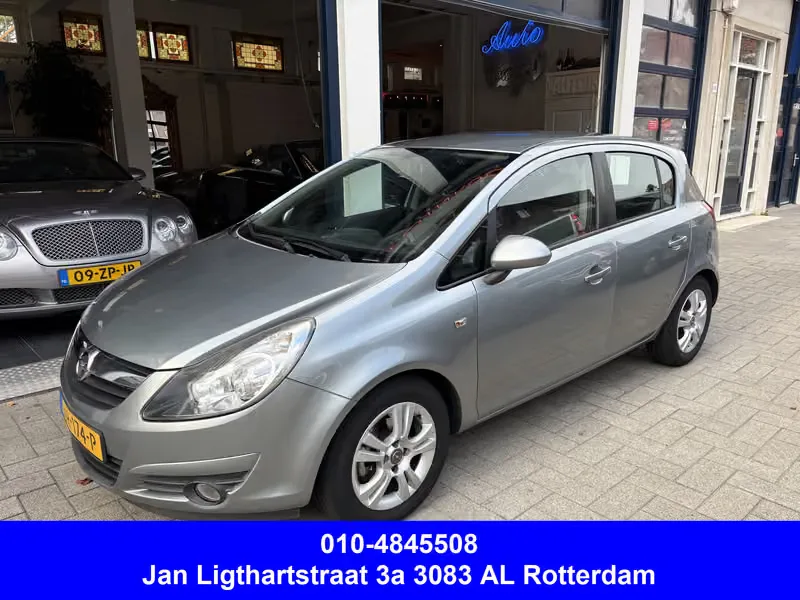 Opel Corsa (2010) — foto 1