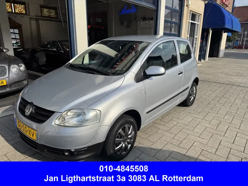 Volkswagen Fox (2006) — foto 1