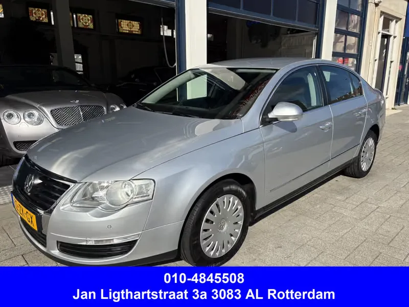 Volkswagen Passat (2008) — foto 1