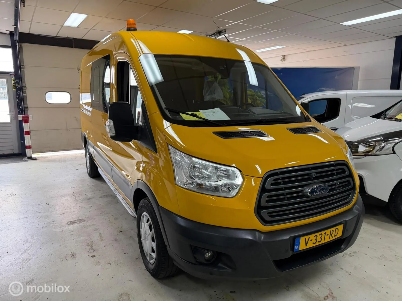 Ford Transit (2018) — foto 1