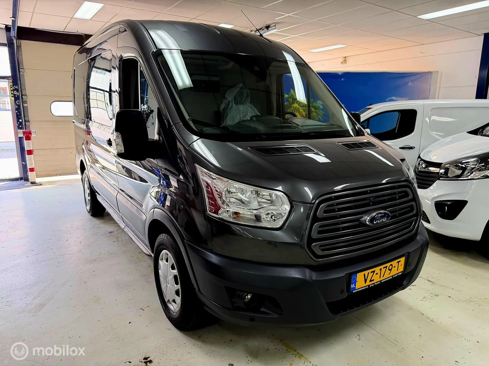 Ford Transit (2016) — foto 1